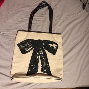 Olivia + Joy tote bag